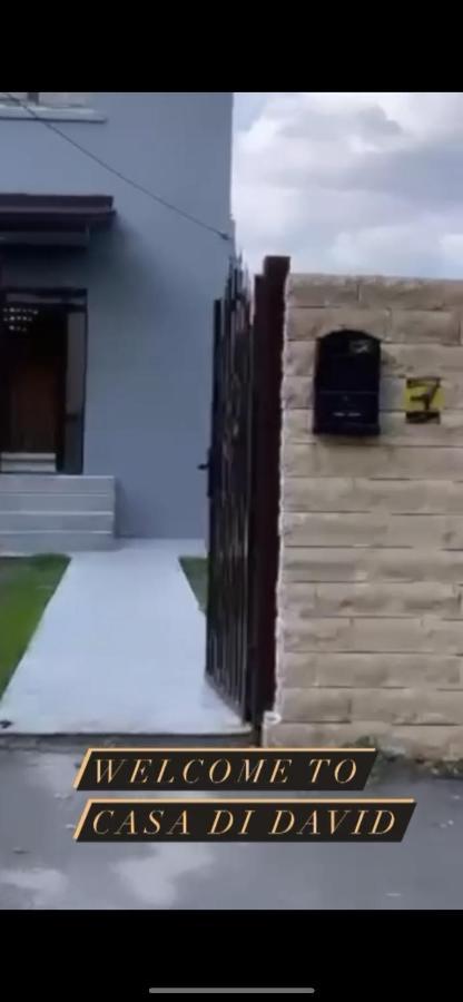 Vila Casa Di David Buzău Exteriér fotografie